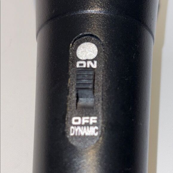 Black Portable Audio Microphone - Picture 7 of 8